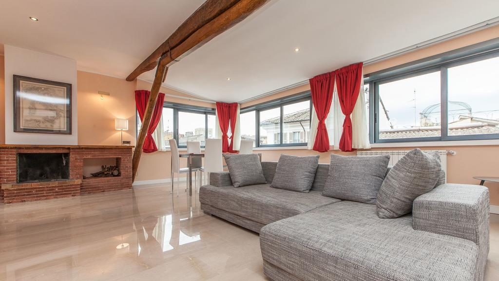 Navona Penthouse Rome