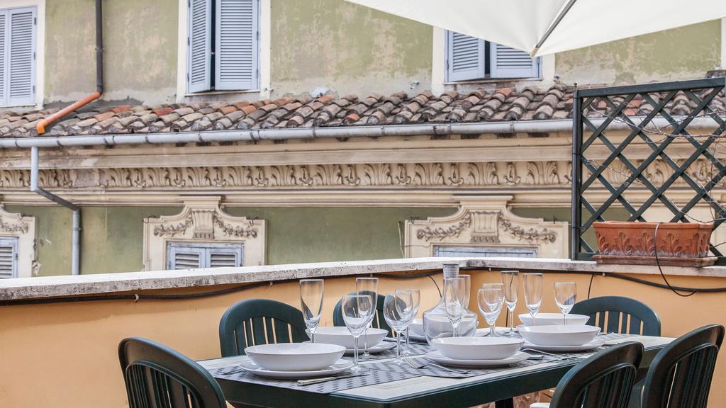 Navona Penthouse Apartment Rome